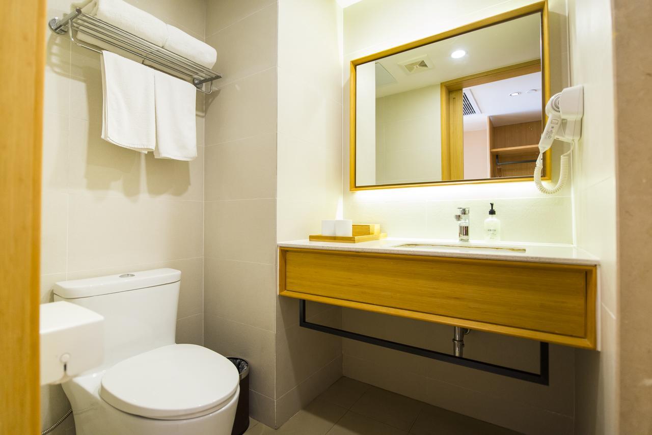 Ji Hotel Shanghai Hongqiao Airport Huqingping Highway Экстерьер фото