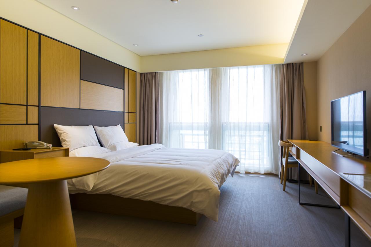 Ji Hotel Shanghai Hongqiao Airport Huqingping Highway Экстерьер фото