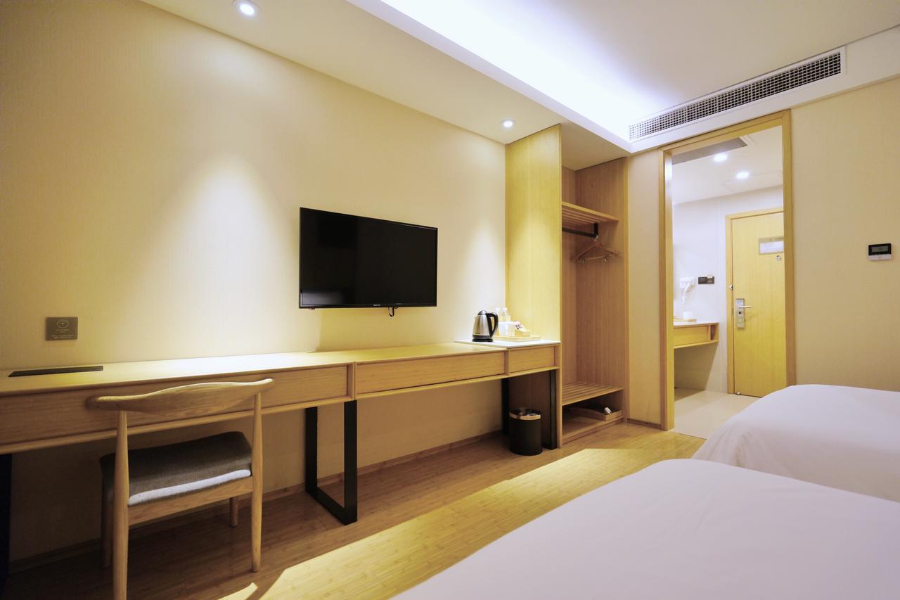 Ji Hotel Shanghai Hongqiao Airport Huqingping Highway Экстерьер фото