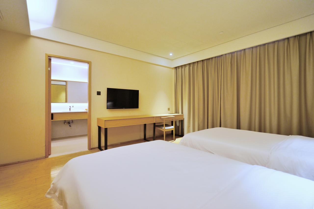 Ji Hotel Shanghai Hongqiao Airport Huqingping Highway Экстерьер фото